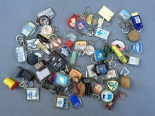 Lot d'anciens porte clés