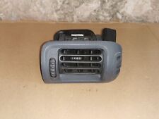 Grille Ventilation Avant Droit RENAULT CLIO 2 PHASE 1