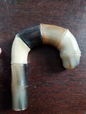 CANNE DE MARCHE POMMEAU ANCIEN EN CORNE VERS 1900 DANS DON JUS BON ETAT