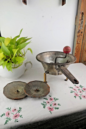 Mouli légumes vintage - 🥕,