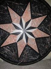 PLATEAU ROND  MARBRE NOIR INCRUSTATION 