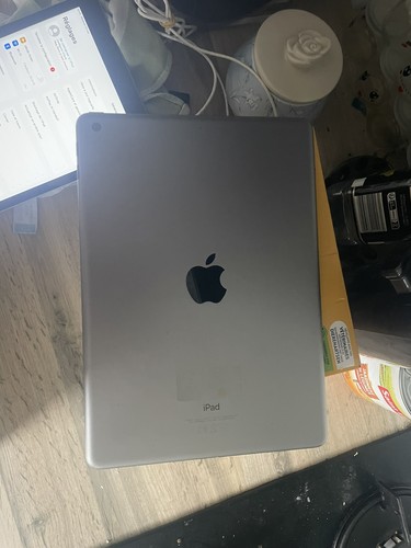 Ipad 6ème génération 2018 - 6ème,