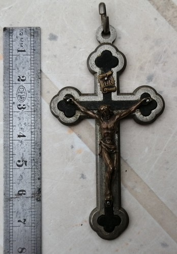 Croix pectorale ancienne - ,