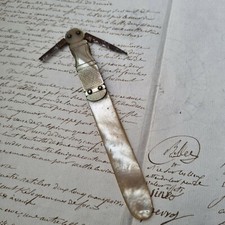 Taille Plume en Nacre fin