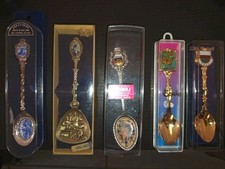 Joli lot cuillères de