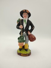 Petit Santon, Terre cuite, Le potier, Signé Adry, Corse