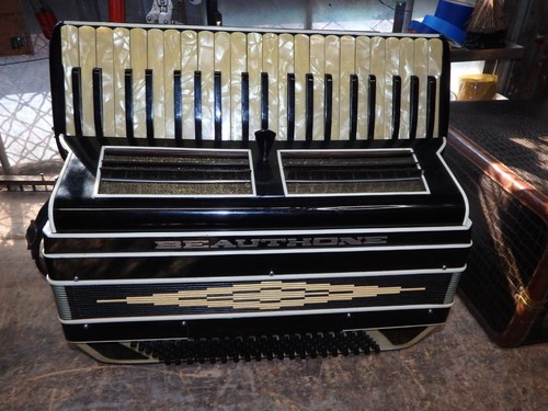 Vintage beauthone accordion - beauthone, 2