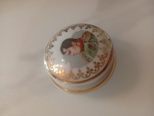 Boîte Pillule Porcelaine De