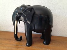 superbe statue animalière éléphant en bois ébéne / très belle pièce 