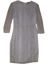 ROBE MASSIMO DUTTI EN DENTELLES TAILLE 36 COULEUR TAUPE