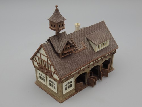 Ecurie avec pigeonnier - ,