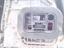 Feu arriere principal droit