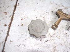 bouchon mobylette peugeot