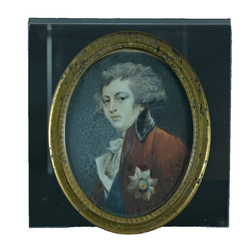 Antique miniature royal - antique,