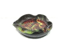 Ancien cendrier décoratif en