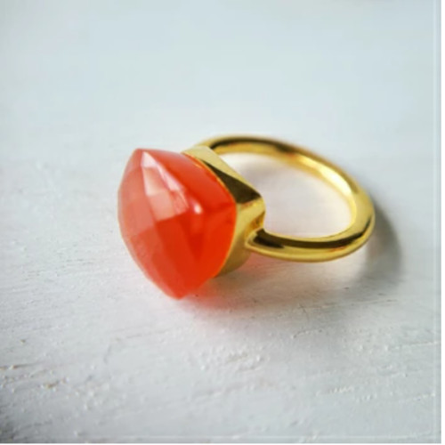 Bague coussin cornaline pierre