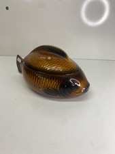 Soupière en barbotine forme