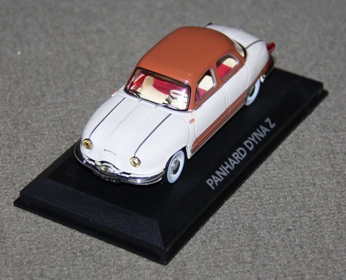 Miniature panhard dyna z - 1:43,
