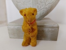 ancien Ours miniature de 6 cm pastille en métal (steiff????)