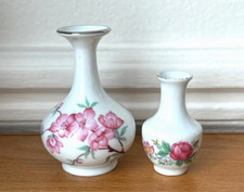 Lot de 2 Vases Porcelaine Miniature décor Fleur rose 7,5cm et 5,2cm