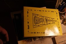 ANCIEN LIVRE PARIS de ANDRE