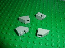 4 x LEGO Oldgray Slope Brick