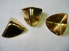 1 coin doré pour votre malle