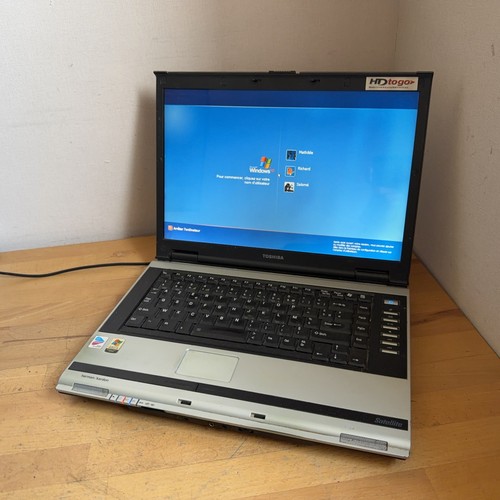 Portable vintage toshiba - pc,