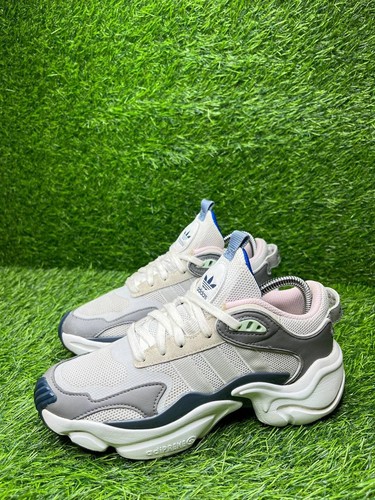 Baskets adidas magmur runner - baskets,