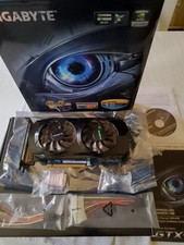  Gigabyte Nvidia Geforce GTX 460 OC Windforce 1 go GDDR5 + Boite et Accessoires