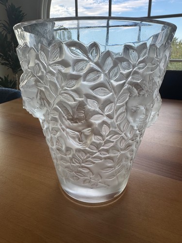 Lalique silenes vase rare - lalique,
