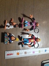 Lot Figurine Waikiki