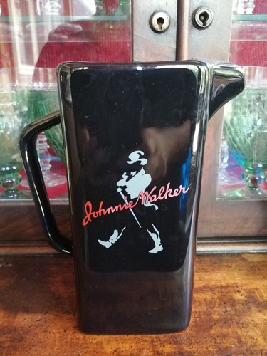 Pichet johnny walker - walker, whisky