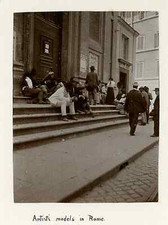 Italy, Artist's models in Rome  Vintage silver print. Italia  Tirage arge