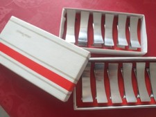 12 porte-couteaux LETANG & REMY - PARIS en métal argenté. Boîtes d'origine - 7,5