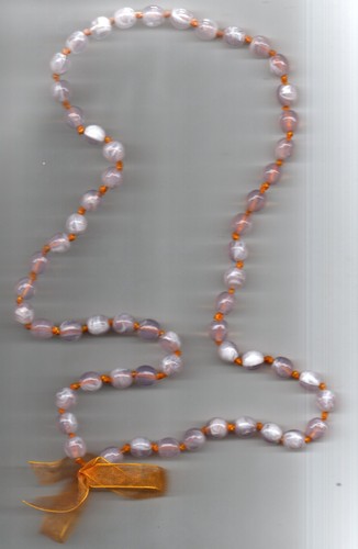 Collier très gai - et,