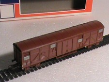 wagon couvert HO JOUEF 6531/