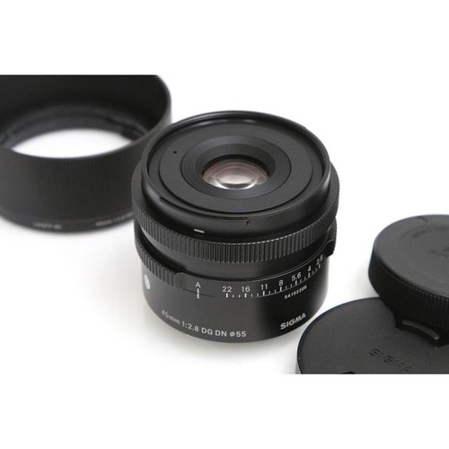 Objectif sigma 8 dg - 45, f2,8