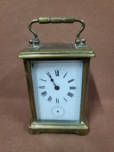 Ancien petit reveil officier - petit,