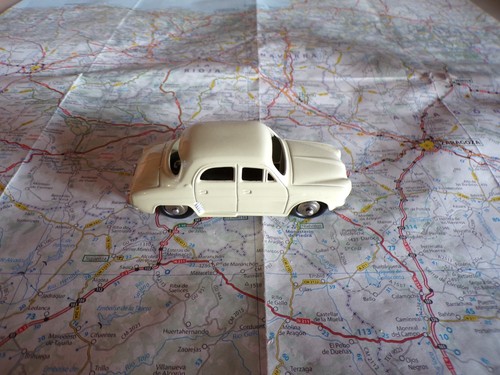 Renault dauphine blanche - dauphine,