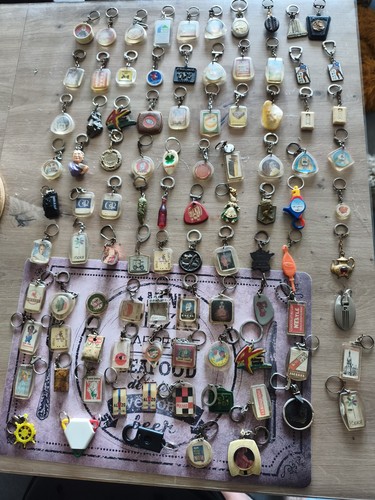 Lot porte clefs ancien - lot,