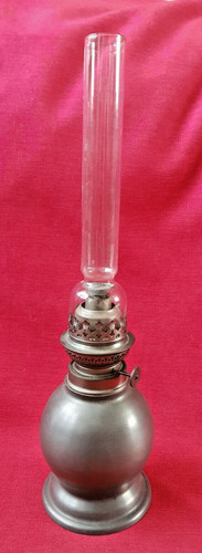 Lampe pétrole en étain - pÉtrole,