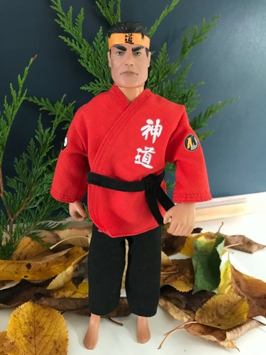 Action man figurine - 👿,