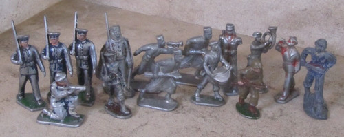 Lot anciens soldats - 15,