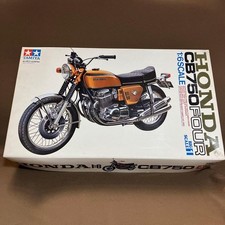 Honda CB750 Four 1:6 scale