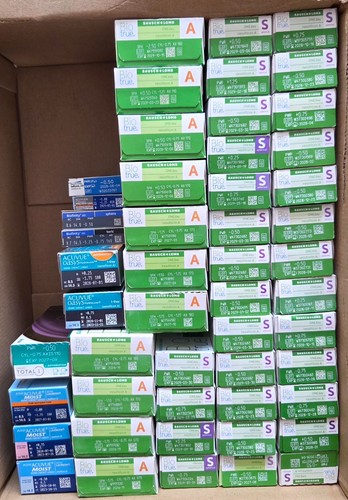 Lot neuf boîtes lentilles - boîtes,