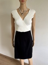 Robe noire et écrue neuve