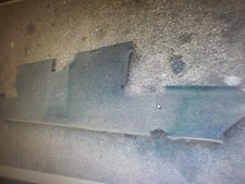 moquette interieure de coffre au niveau des feux arriere bmw e30