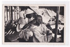 CPA MAROC CASABLANCA - SALON DE COIFFURE - La Saignée chez le Coiffeur Animée