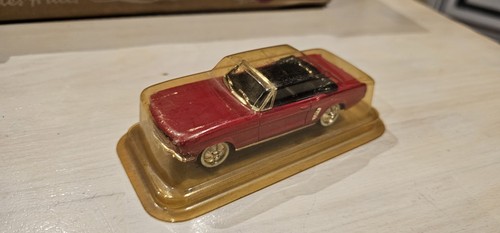 Solido mustang cabriolet - 1/43,